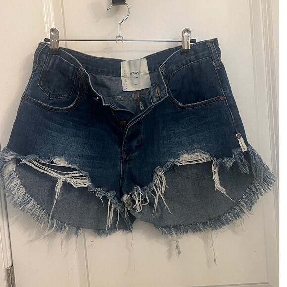 One Teaspoon Le Wolves Mid Length Denim Short 28 Indigo Wash Distressed Beachy - Picture 5 of 10